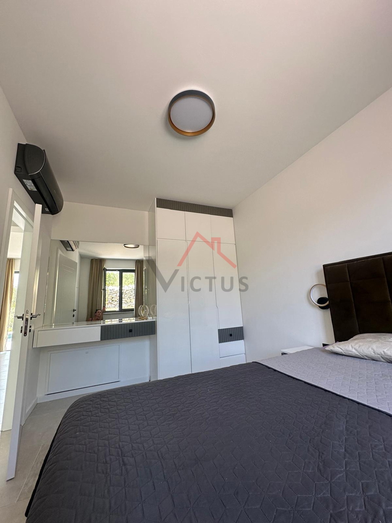 LABIN - Villa con piscina