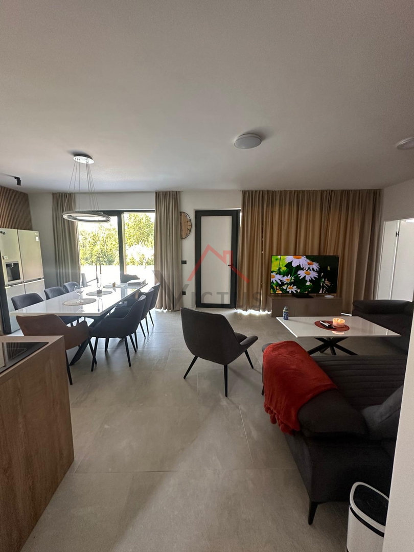 LABIN - Villa con piscina