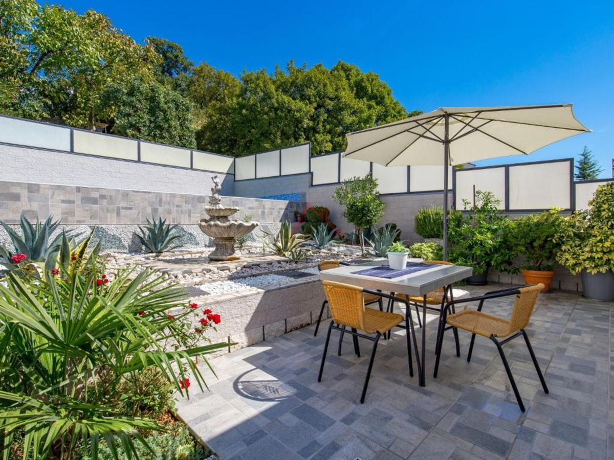 CRIKVENICA - Villa indipendente con piscina