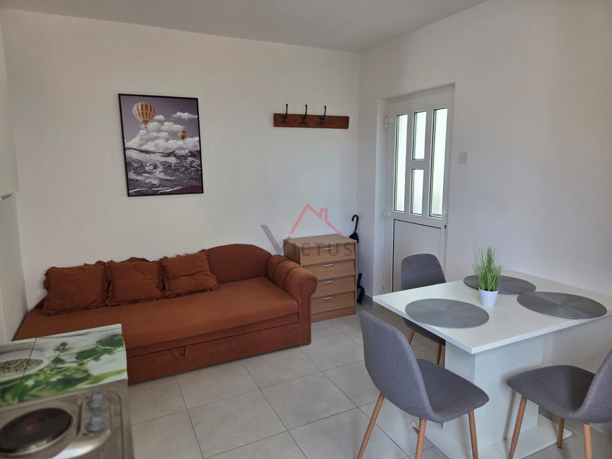 DRAMALJ - Appartamento con terrazza, 54 m2