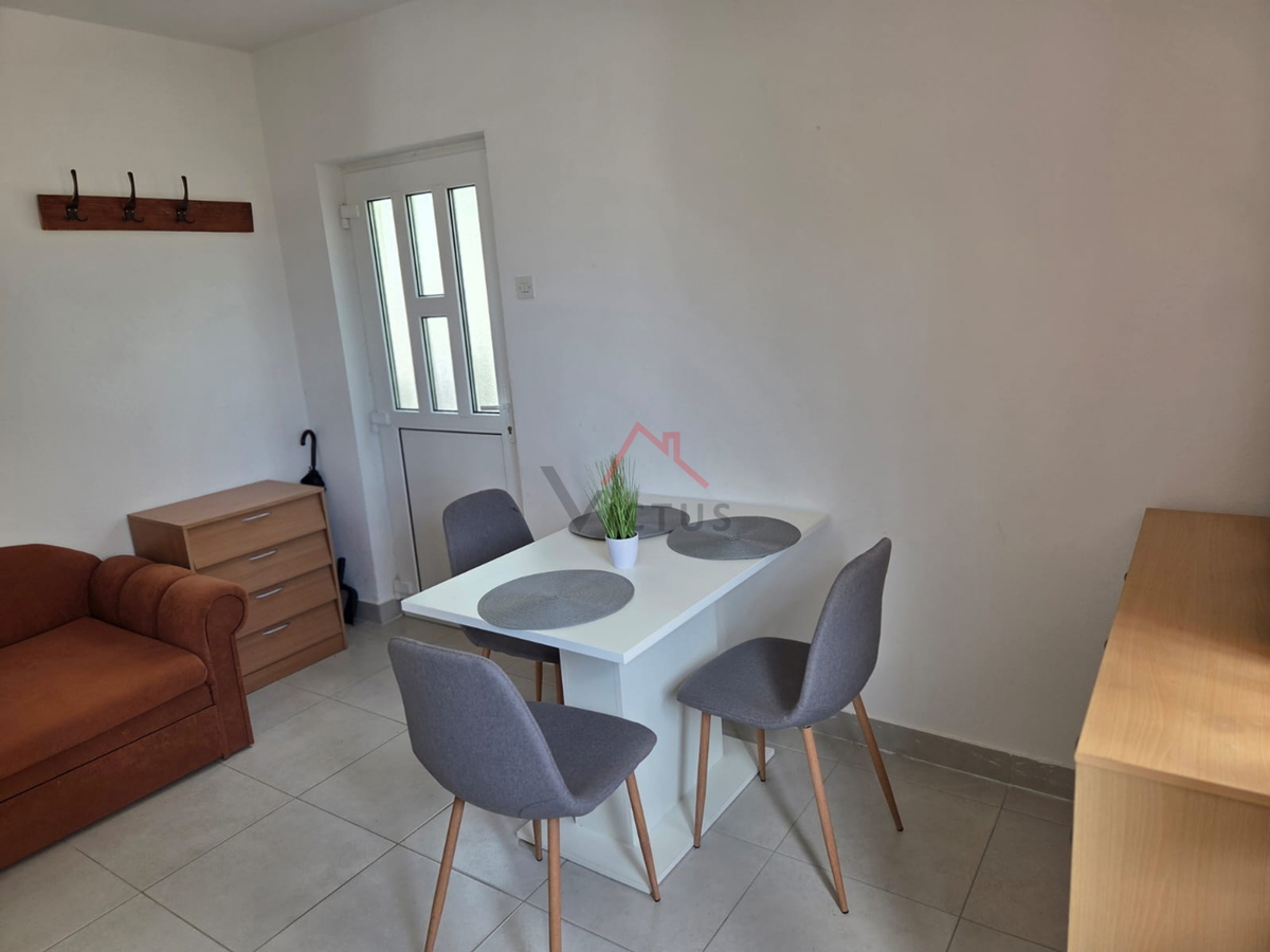 DRAMALJ - Appartamento con terrazza, 54 m2