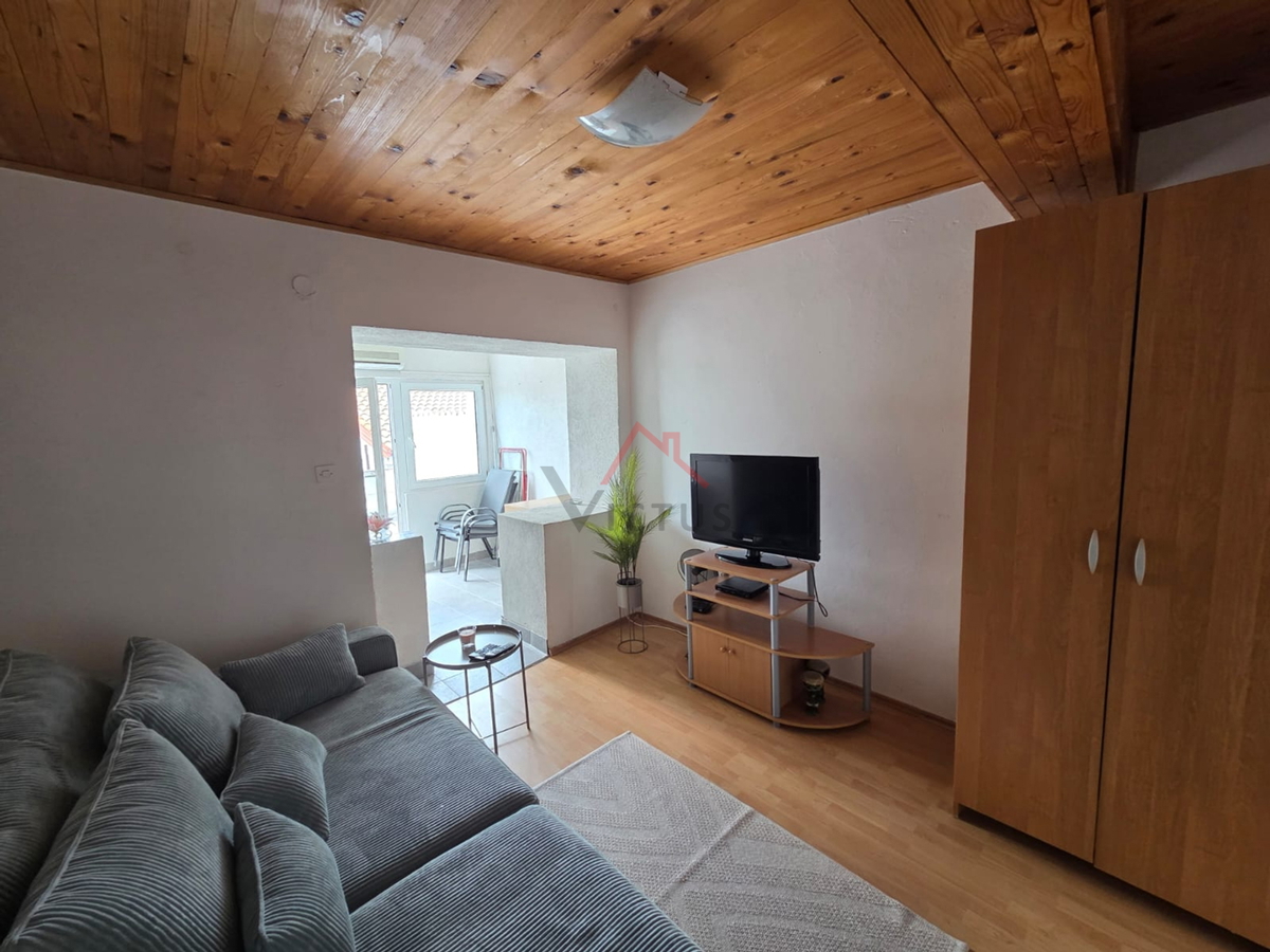 DRAMALJ - Appartamento con terrazza, 54 m2