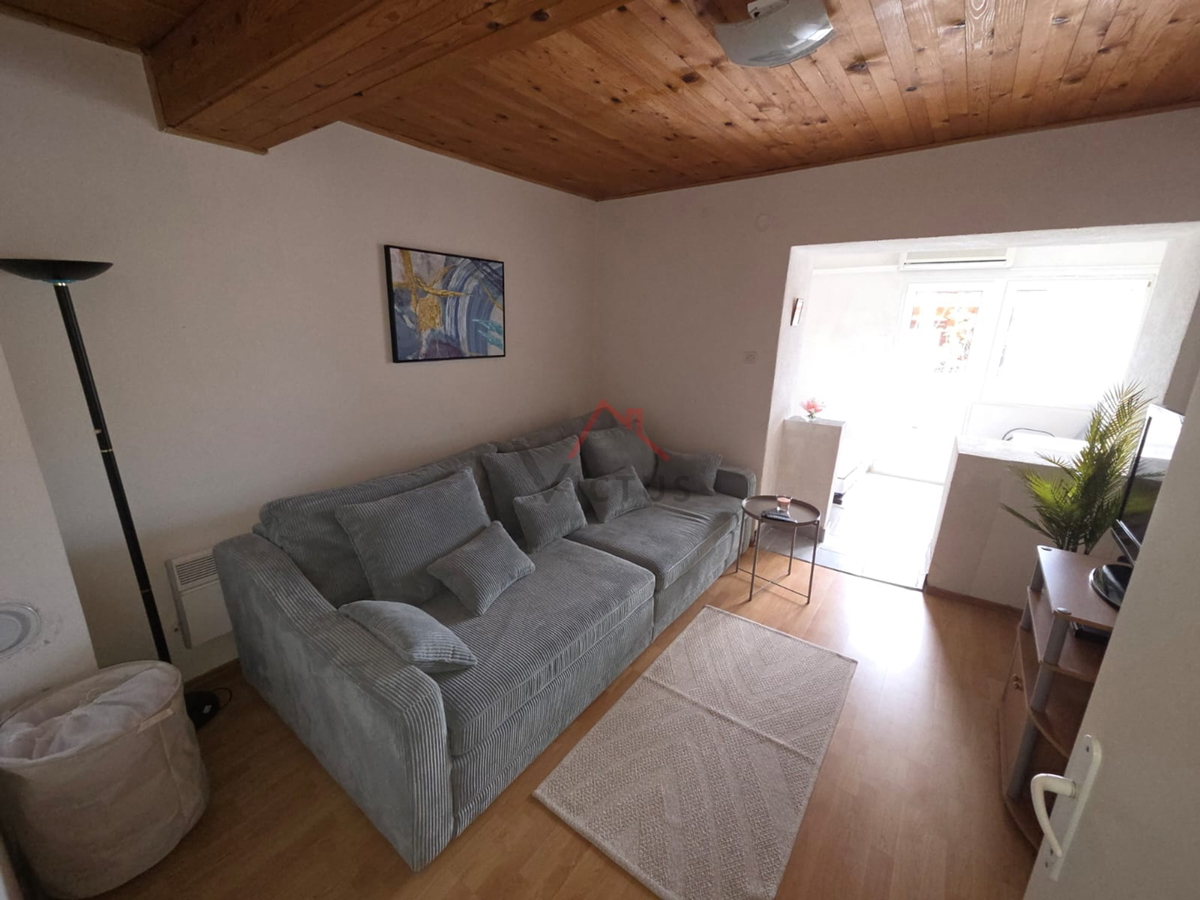 DRAMALJ - Appartamento con terrazza, 54 m2