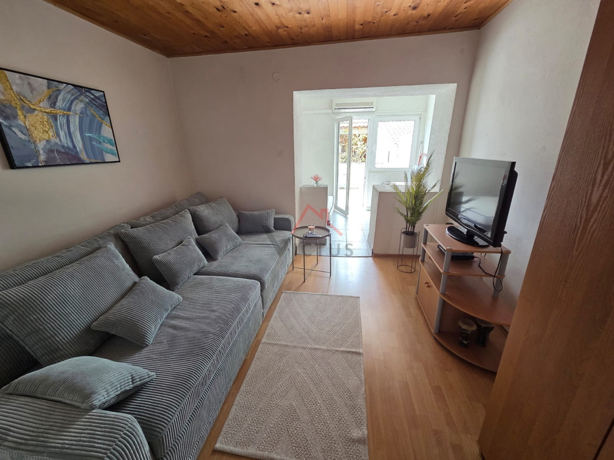 DRAMALJ - Appartamento con terrazza, 54 m2