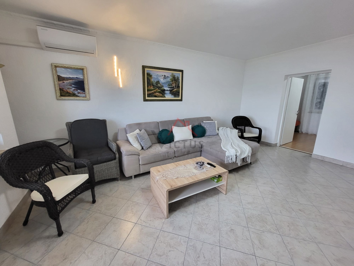 CRIKVENICA - Appartamento di 79 m2 con vista mare