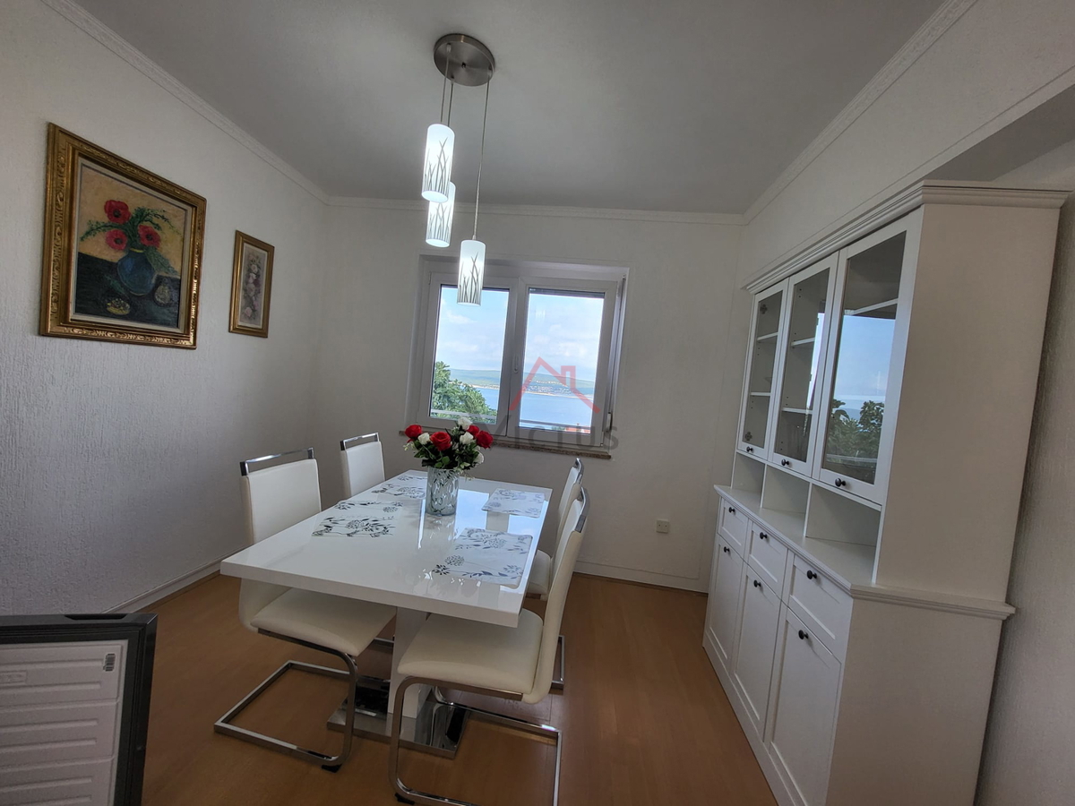 CRIKVENICA - Appartamento di 79 m2 con vista mare