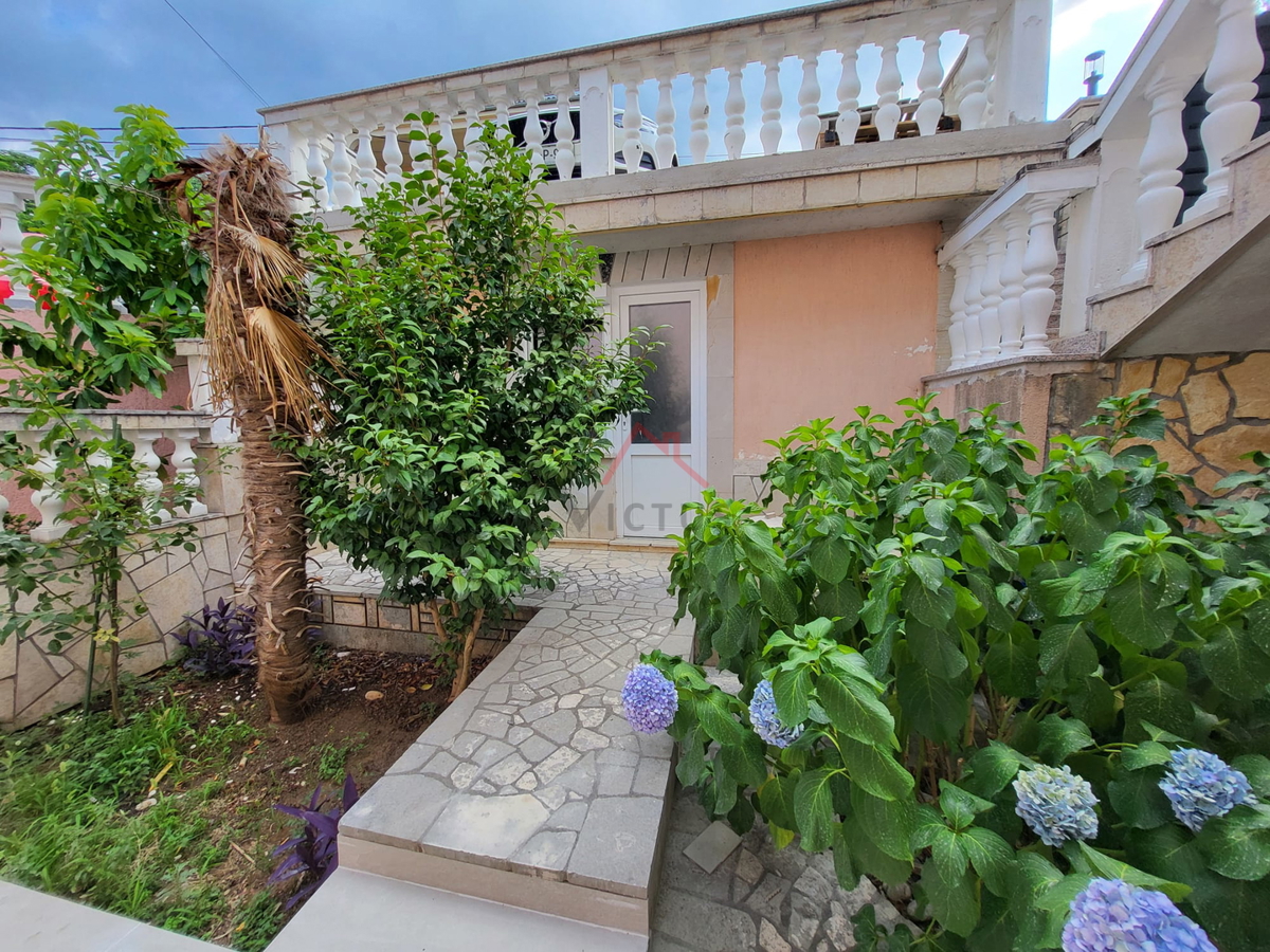 CRIKVENICA - Appartamento di 79 m2 con vista mare