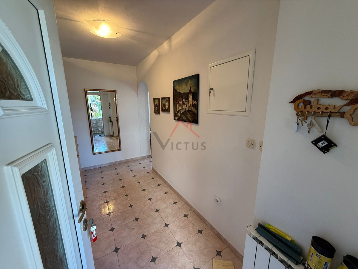 CRIKVENICA - 2 camere + soggiorno con angolo cottura, appartamento a 50 m dal mare