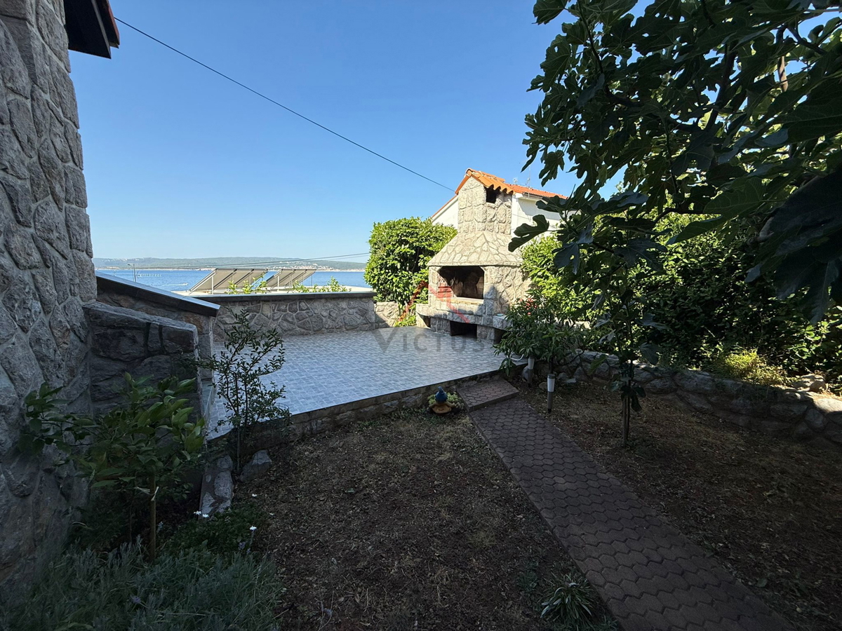 CRIKVENICA - 2 camere + soggiorno con angolo cottura, appartamento a 50 m dal mare