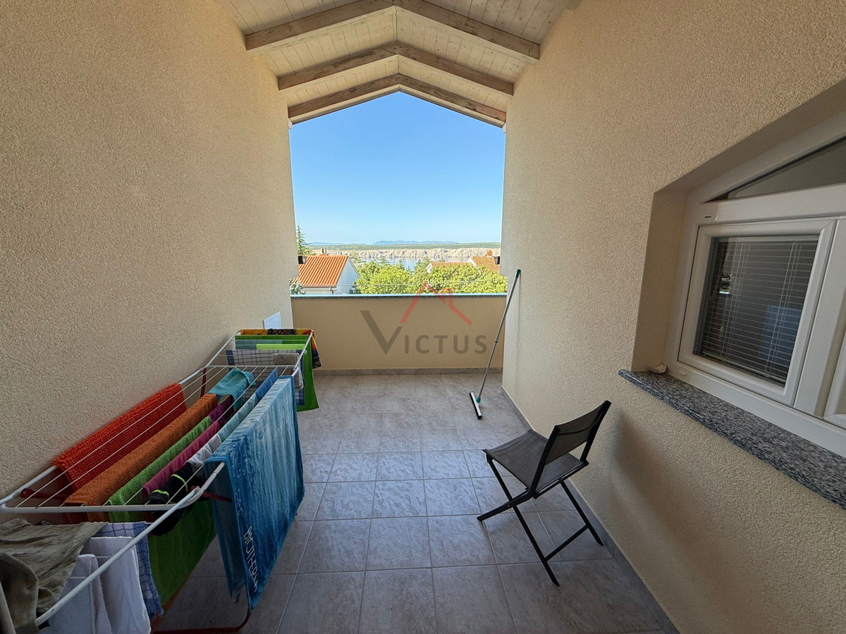 JADRANOVO - 3 camere + soggiorno, appartamento in posizione tranquilla, 102 m2