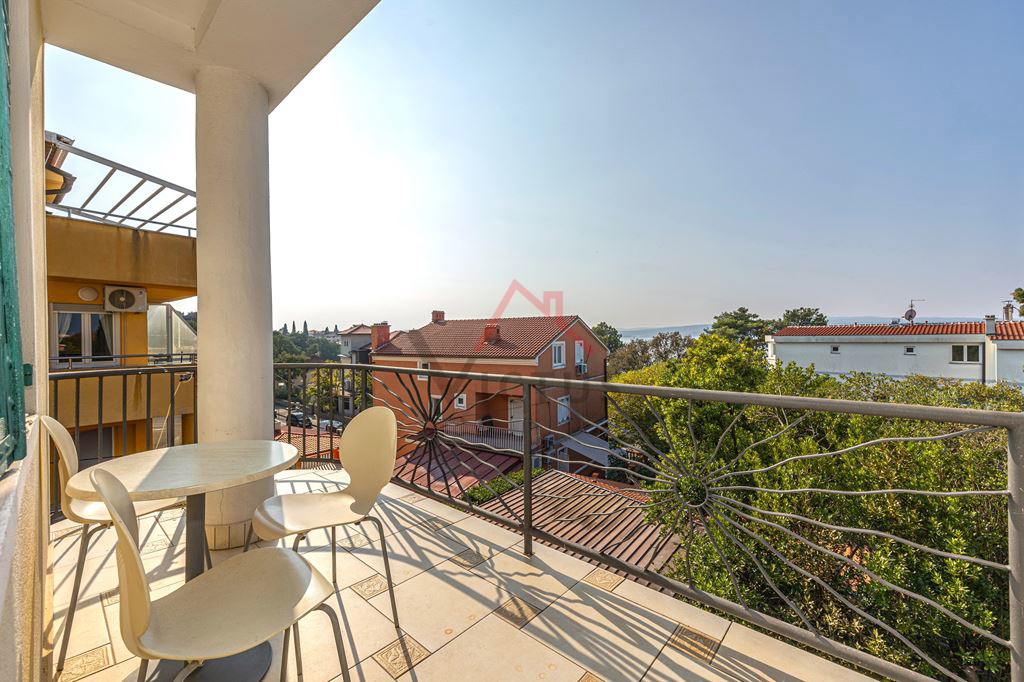 CRIKVENICA - Pensione con ristorante, a 30 metri dal mare