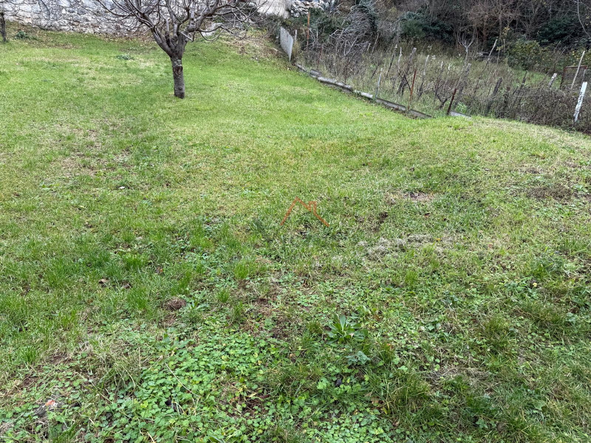 GRIŽANE - Antica casa in pietra