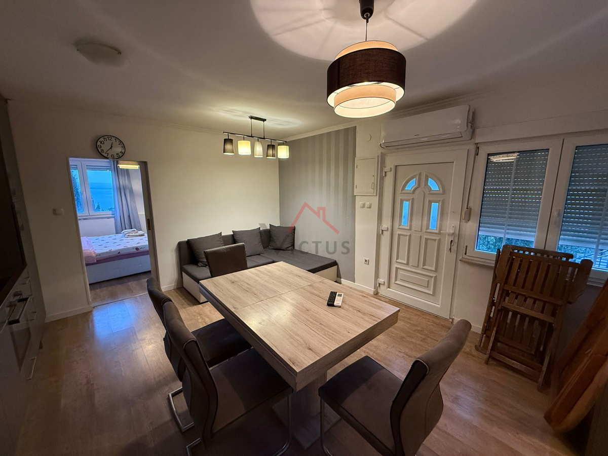 DRAMALJ - appartamento 2 camere + soggiorno, a 200 metri dal mare