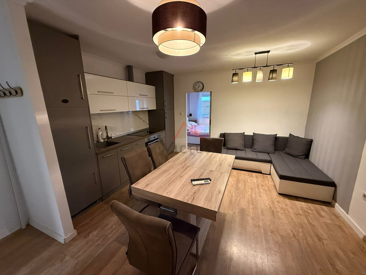 DRAMALJ - appartamento 2 camere + soggiorno, a 200 metri dal mare