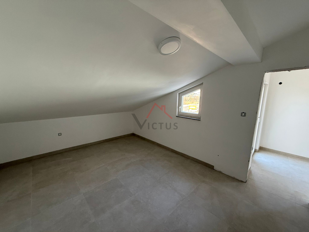 CRIKVENICA - 1S+DB, appartamento con terrazza, 55 m2