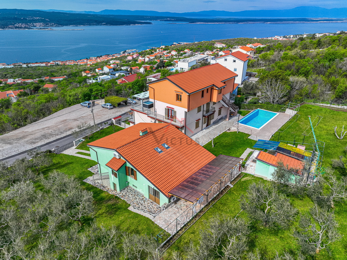 CRIKVENICA - Due case con piscina e uliveto