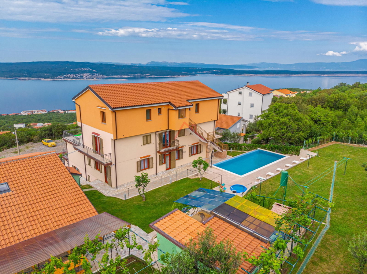 CRIKVENICA - Due case con piscina e uliveto