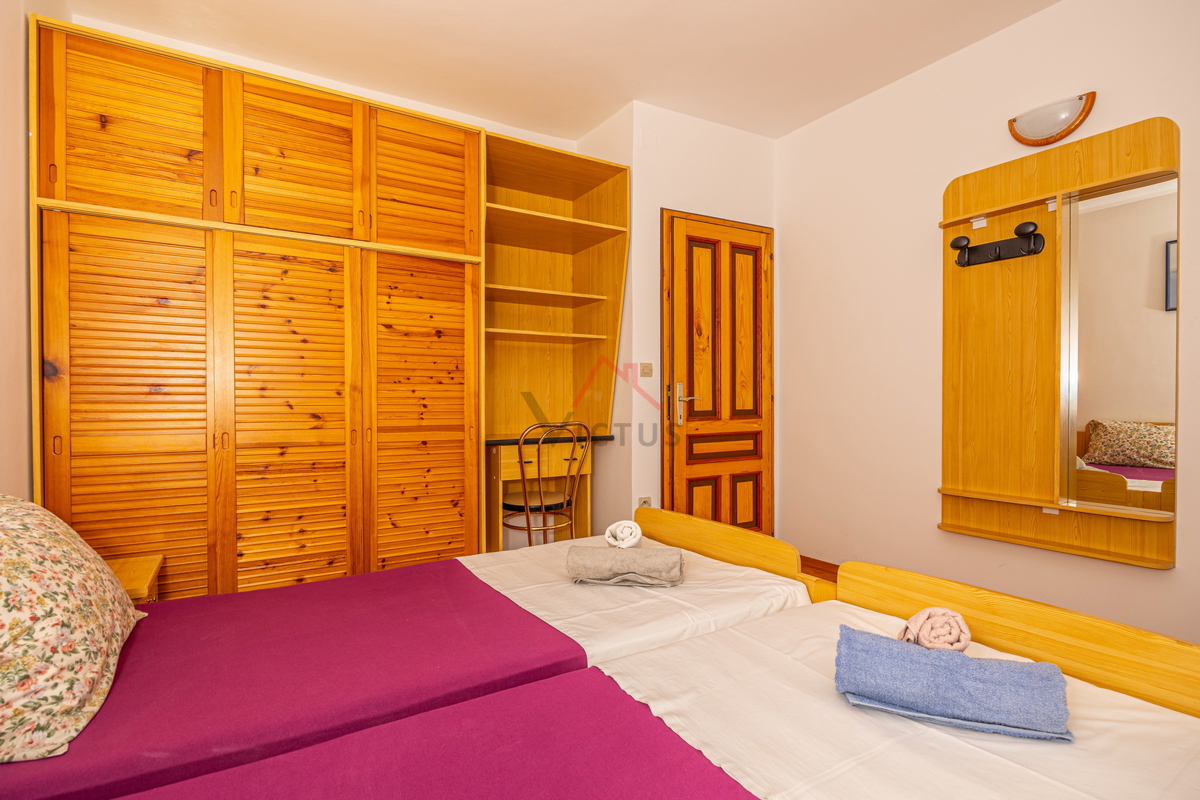 CRIKVENICA - Due case con piscina e uliveto