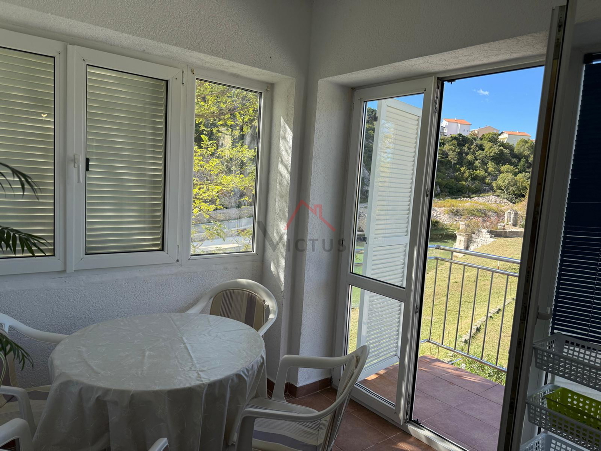 NOVI VINODOLSKI - appartamento in una posizione richiesta