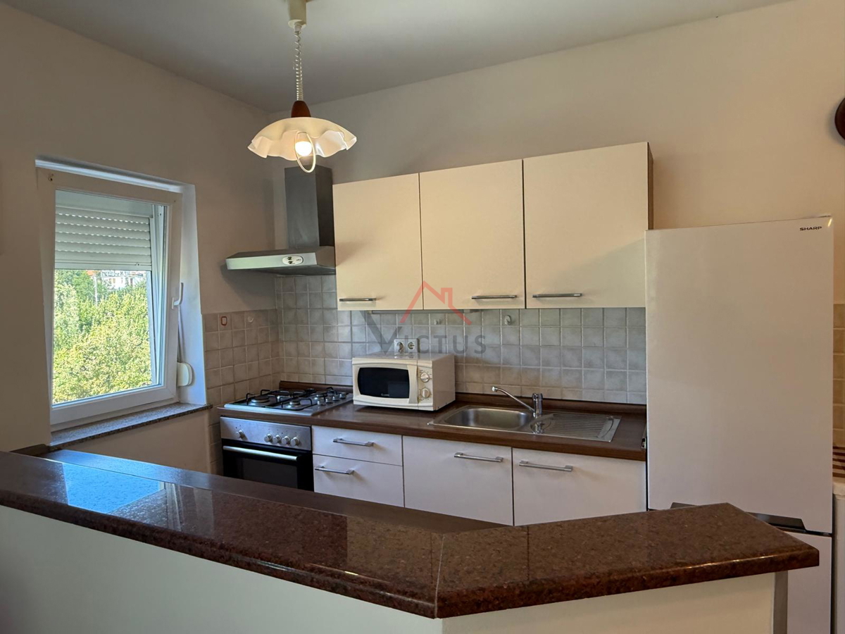 NOVI VINODOLSKI - appartamento in una posizione richiesta