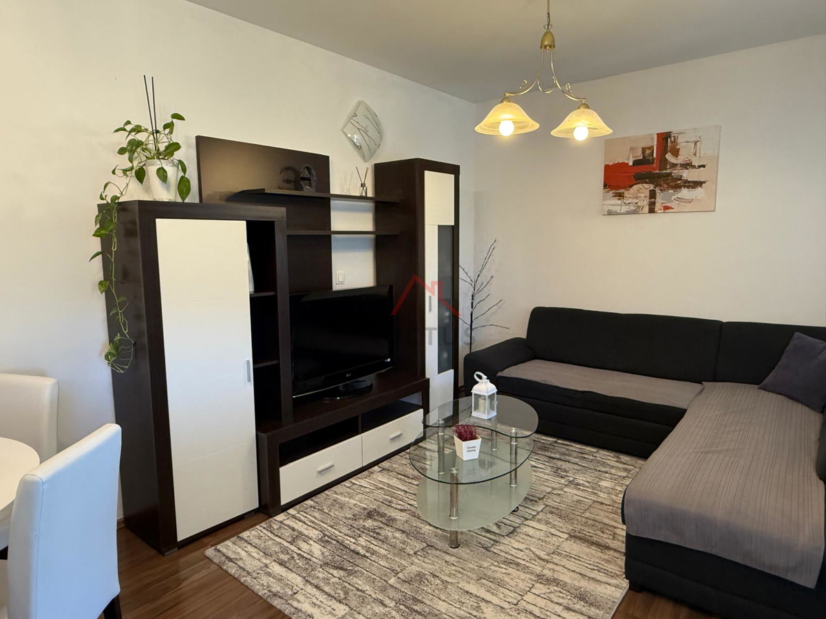 NOVI VINODOLSKI - appartamento in una posizione richiesta