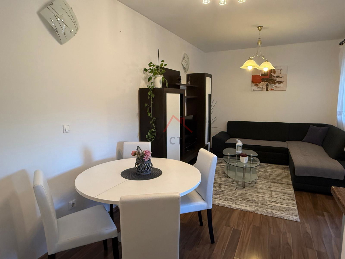 NOVI VINODOLSKI - appartamento in una posizione richiesta