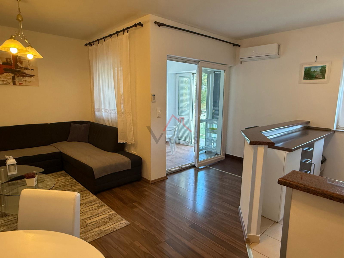 NOVI VINODOLSKI - appartamento in una posizione richiesta