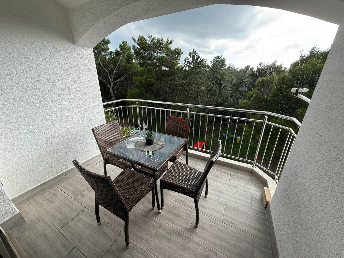 JADRANOVO - 1 camera da letto + bagno, tenda con balcone, 45 m2