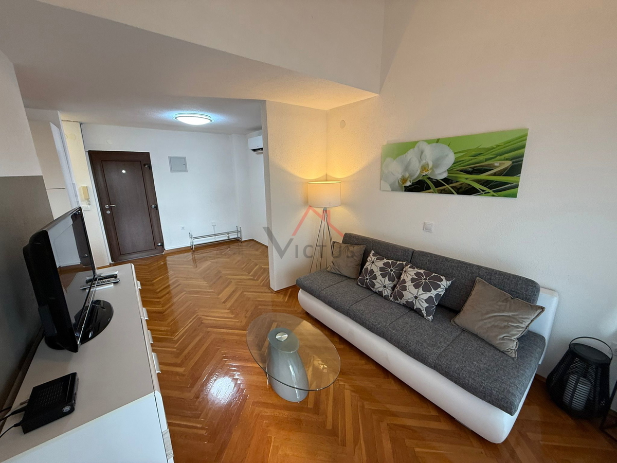 JADRANOVO - 1 camera da letto + bagno, tenda con balcone, 45 m2