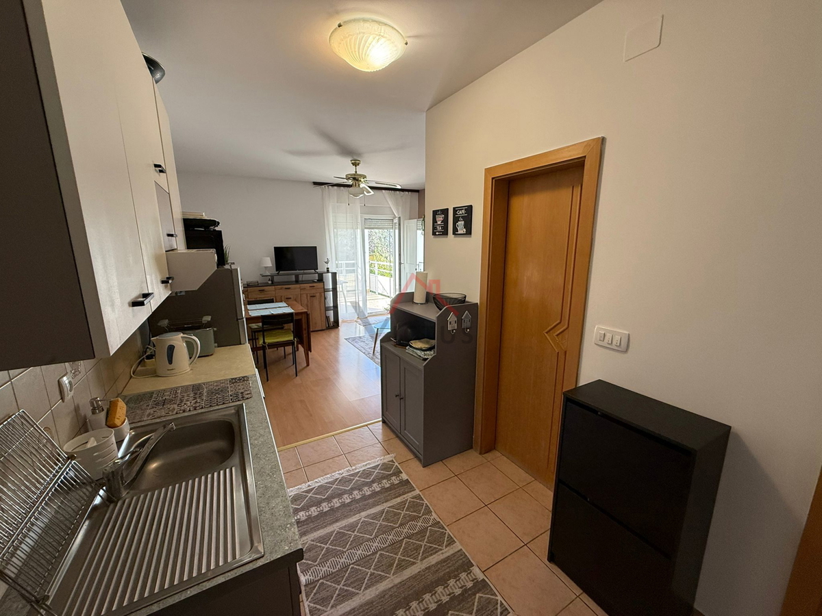 DRAMALJ - 2 camere + soggiorno, vicino al mare, 52 m2