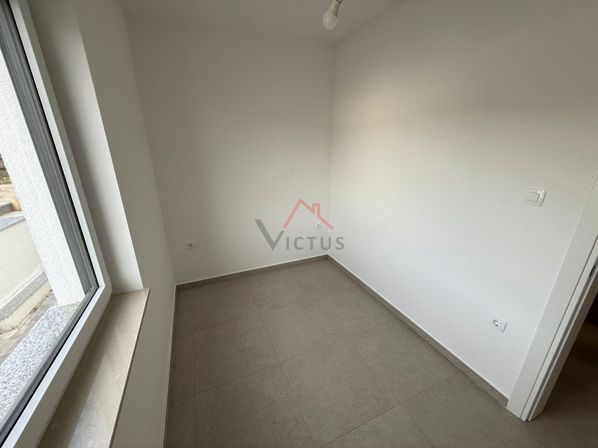 POVILE - 2S+DB, appartamento con giardino e vista aperta, 55 m2