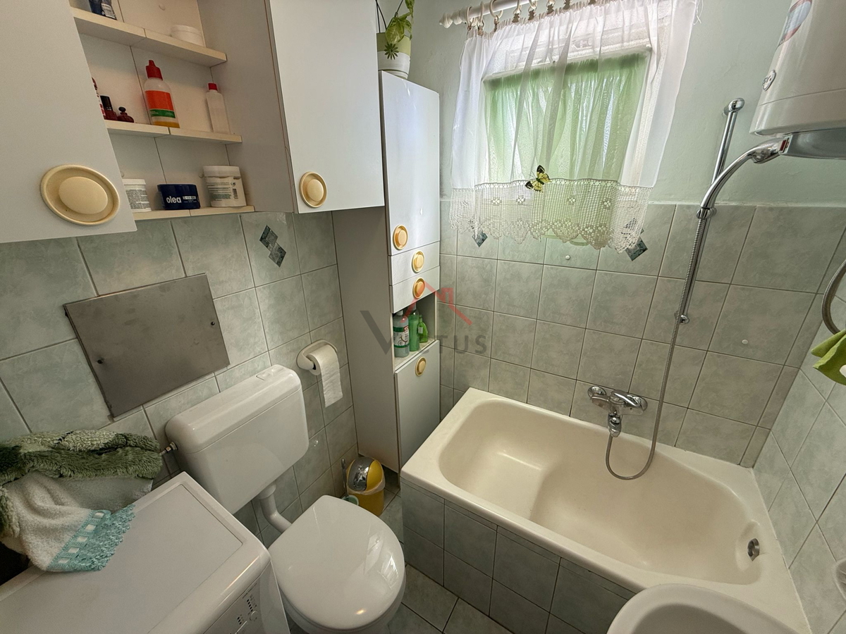 CRIKVENICA - 2S+DB, appartamento con vista aperta sul mare