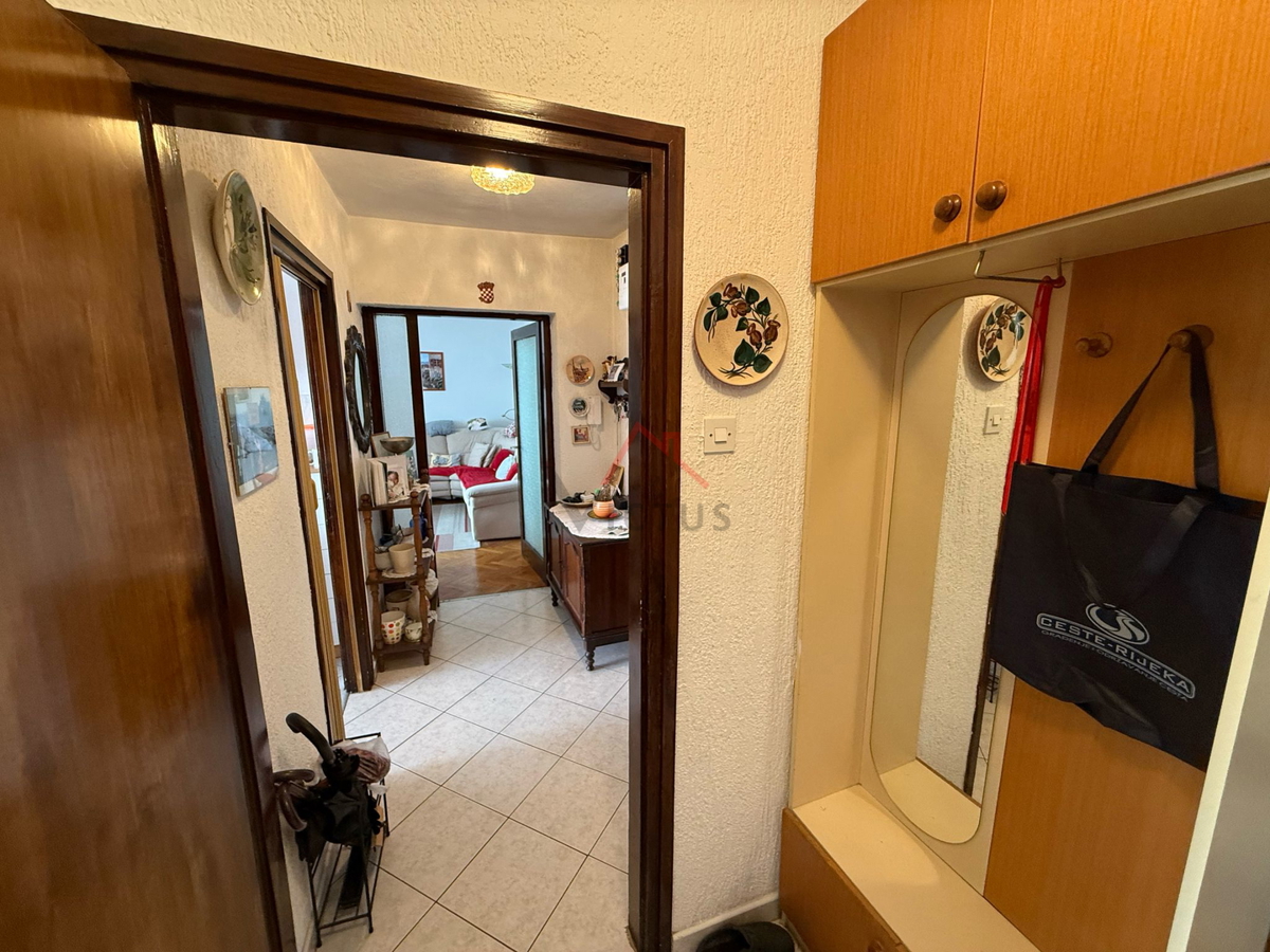 CRIKVENICA - 2S+DB, appartamento con vista aperta sul mare