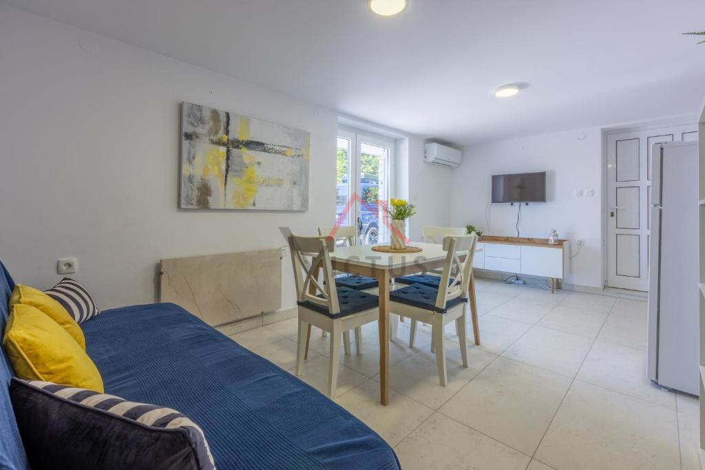 DRAMALJ - Casa indipendente con 6 appartamenti