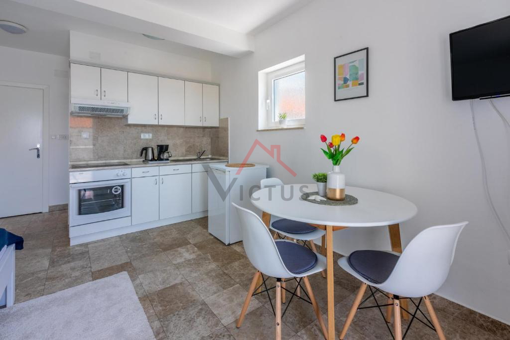 DRAMALJ - Casa indipendente con 6 appartamenti