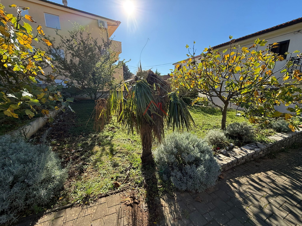 JADRANOVO - Casa indipendente con 3 appartamenti e garage