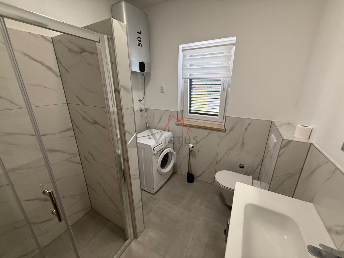 JADRANOVO - Casa indipendente con 3 appartamenti e garage