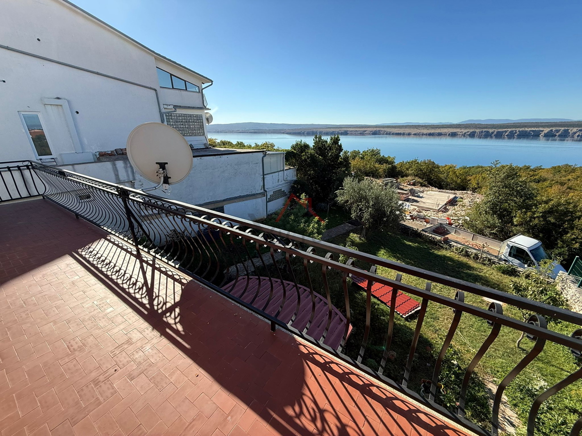 JADRANOVO - Casa indipendente con 3 appartamenti e garage