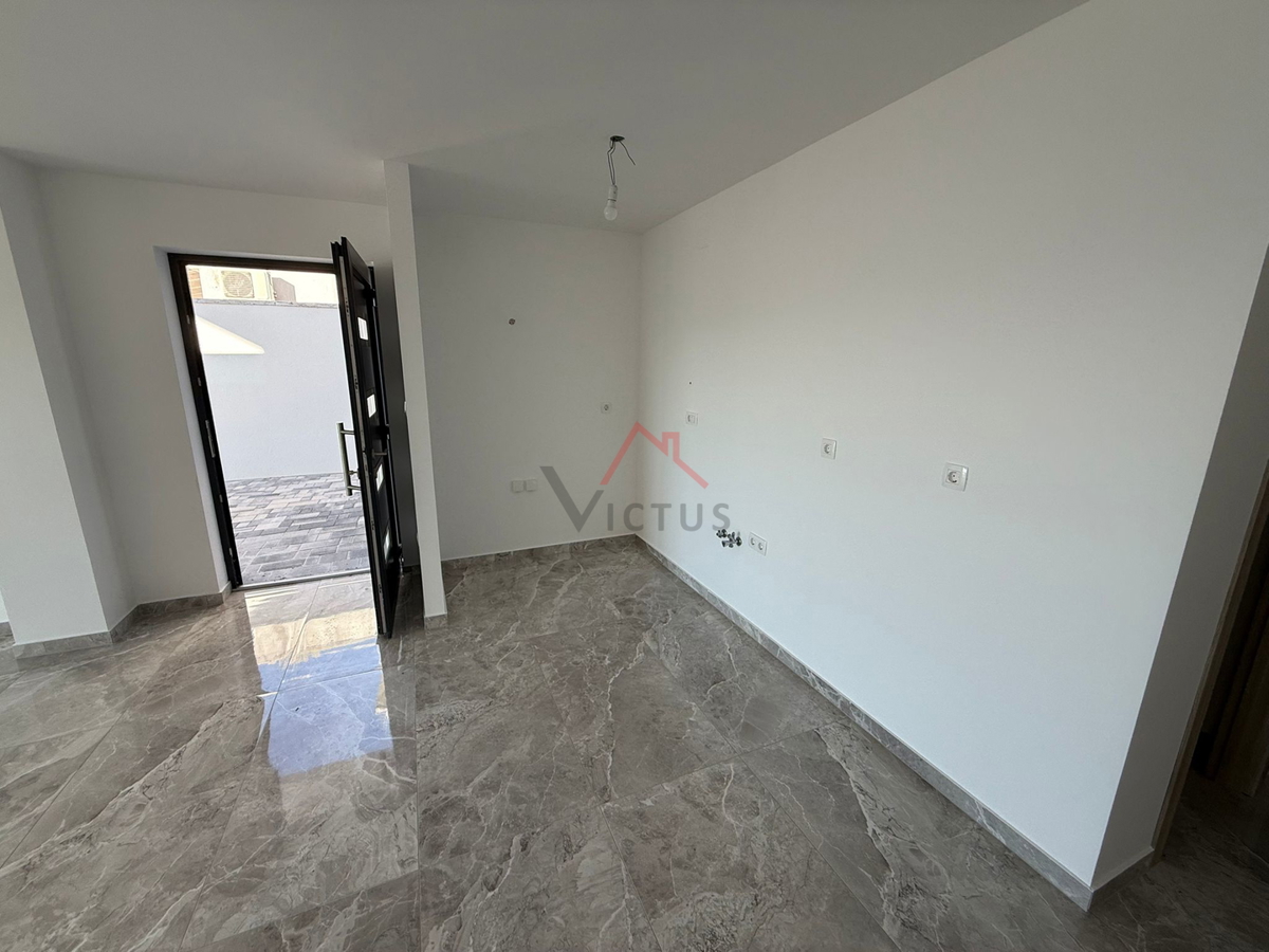 DRAMALJ, appartamento su due livelli in edificio di nuova costruzione