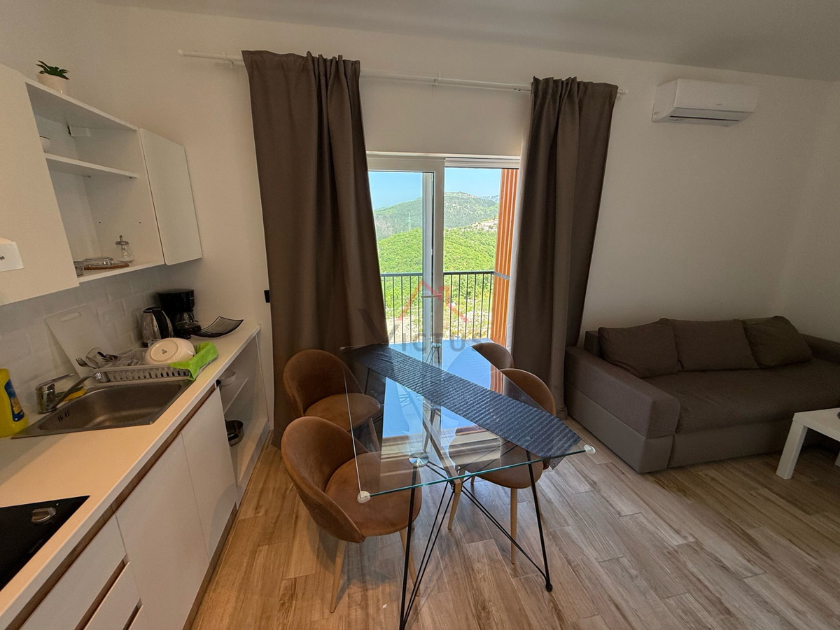 CRIKVENICA - 4 appartamenti in una nuova costruzione di fila