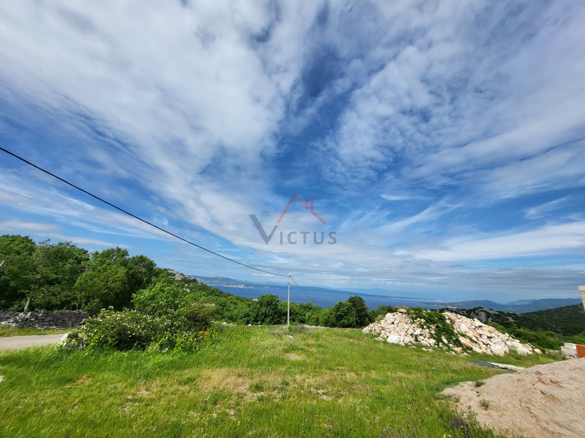 JAKOV POLJE - Terreno edificabile con progetto, 838 m2