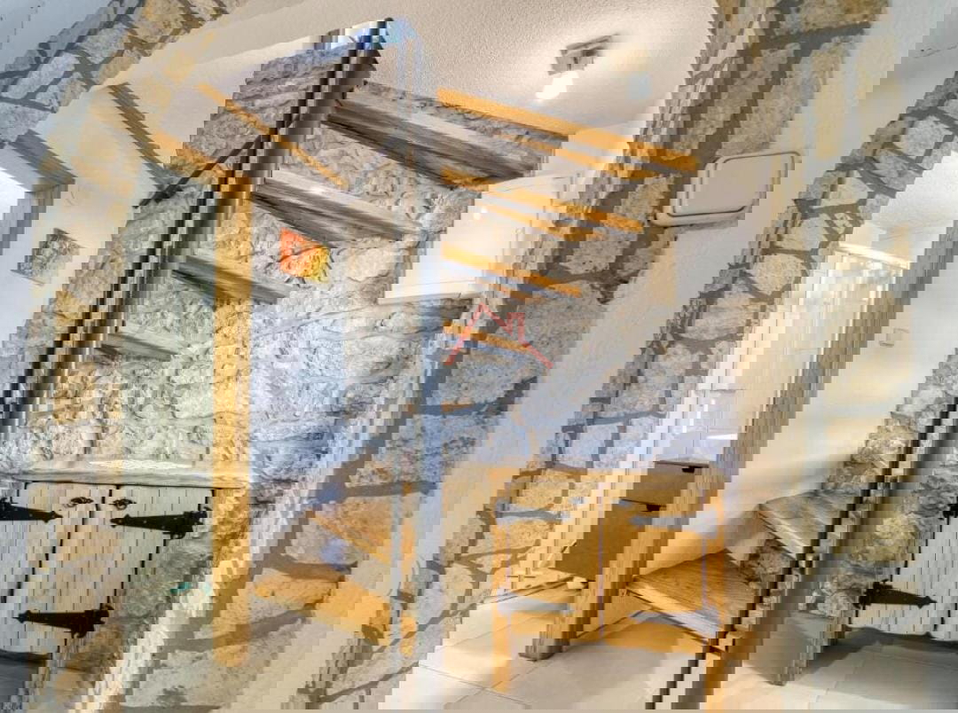 CRIKVENICA - Casa in pietra con vista panoramica sul mare