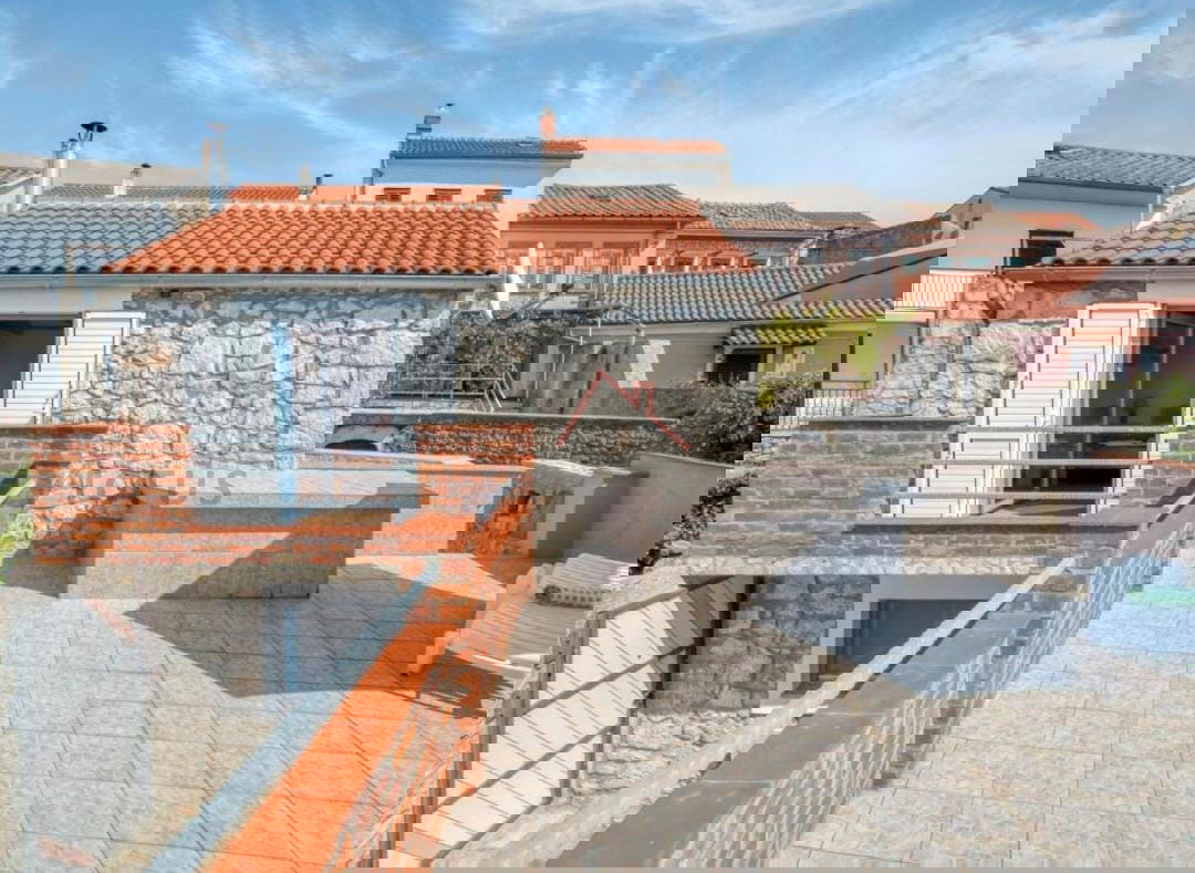 CRIKVENICA - Casa in pietra con vista panoramica sul mare