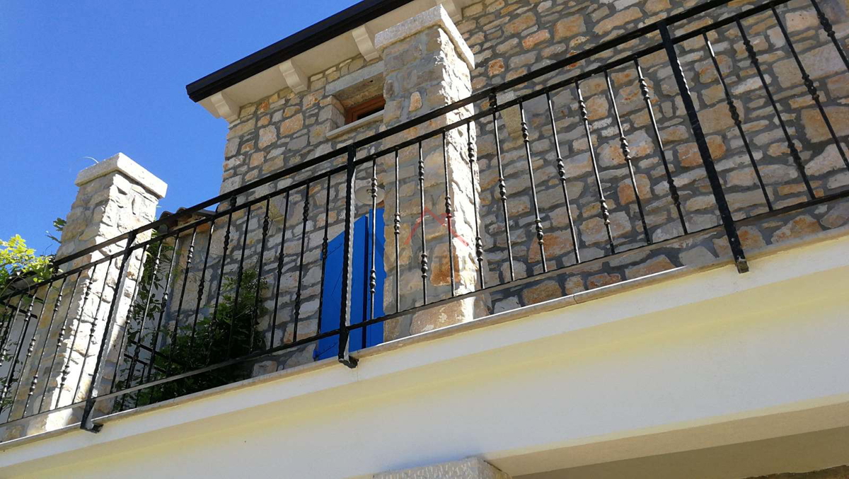 LABIN - un adattamento unico di una casa e una proprietà in pietra