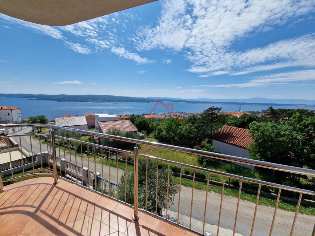 CRIKVENICA - 2 camere da letto, appartamento con balcone e vista panoramica sul mare, 101 m2