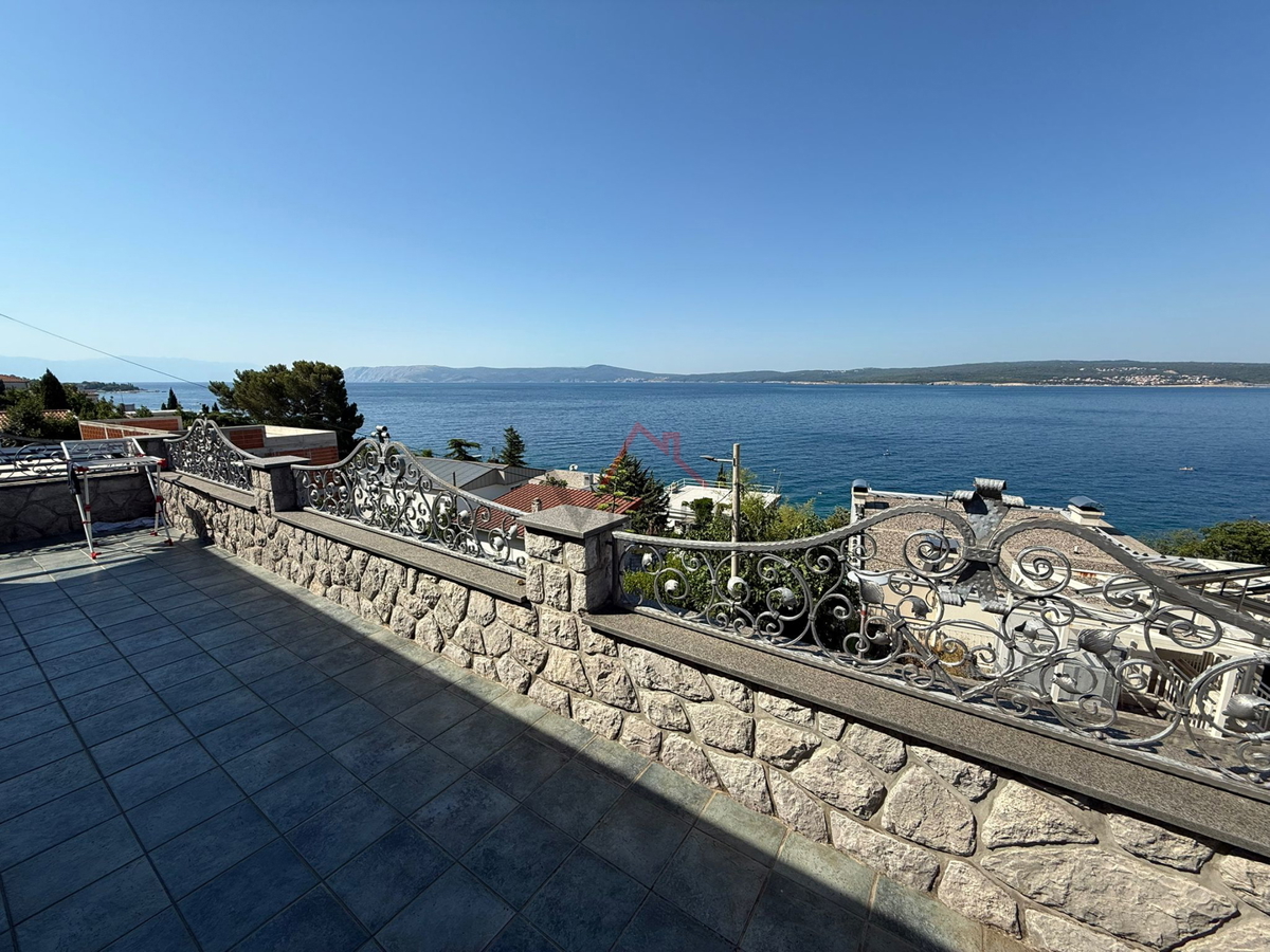 CRIKVENICA - Villa indipendente a 50 m dal mare