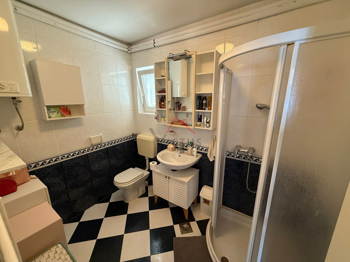 CRIKVENICA - Villa indipendente a 50 m dal mare