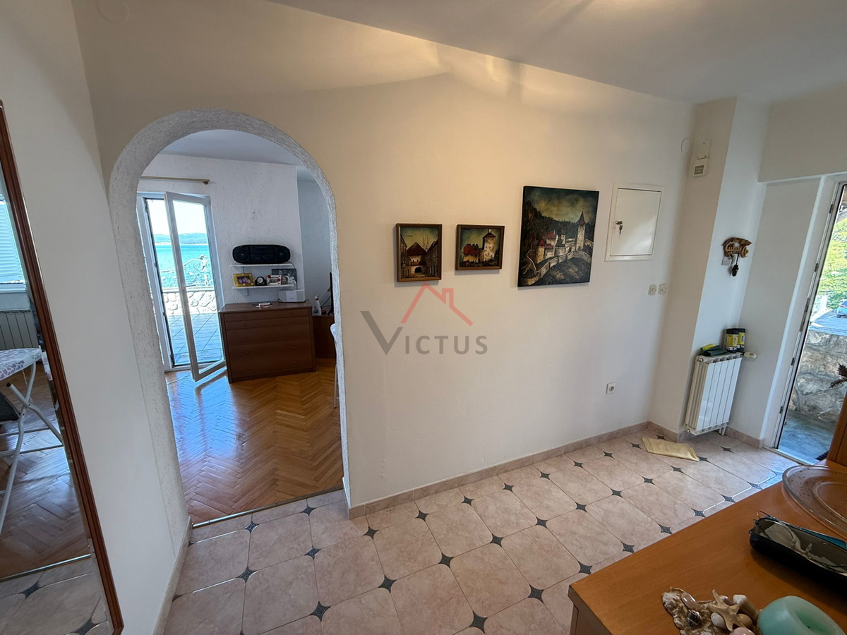 CRIKVENICA - Villa indipendente a 50 m dal mare
