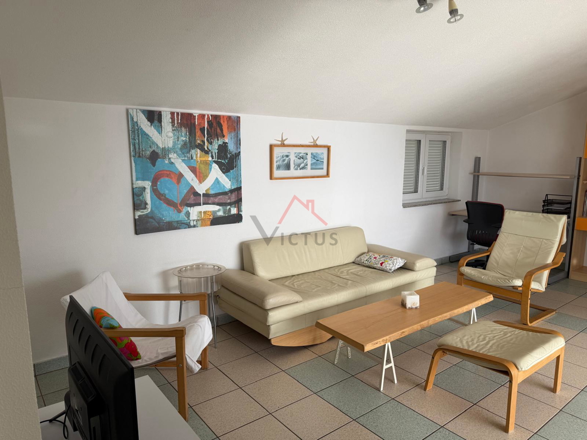 CRIKVENICA - Appartamento vicino al centro, 66 m2