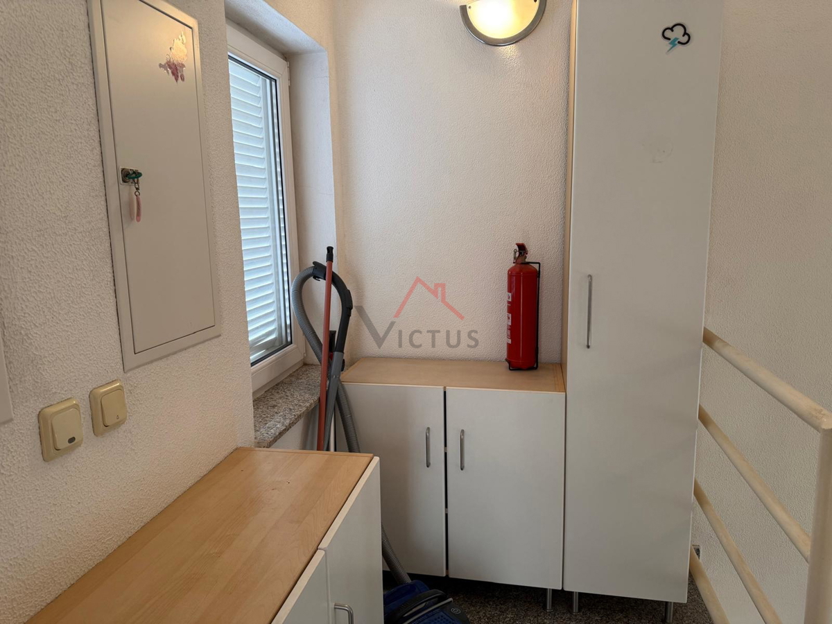 CRIKVENICA - Appartamento vicino al centro, 66 m2